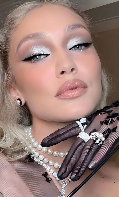 Best Virtual Glam Makeup Filters: Test Night-Out Looks Online